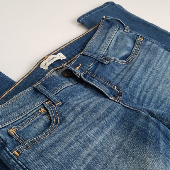 SOLD⬅️ Abercrombie Kids | skinny jean -sz 14- - Picture 4 of 7